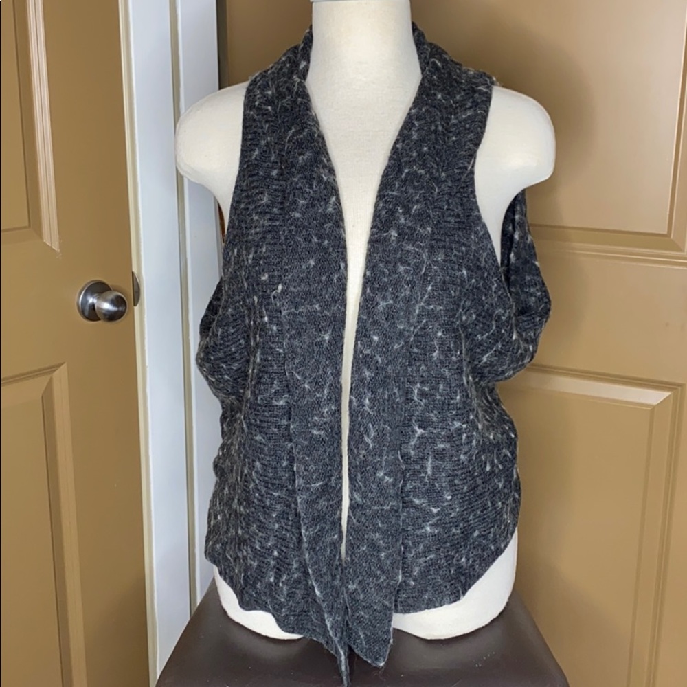 Knitted Vest